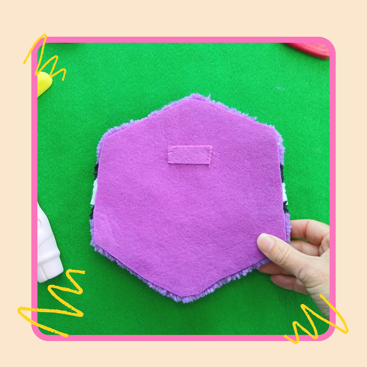 Fluffy Licorice Allsort - Purple