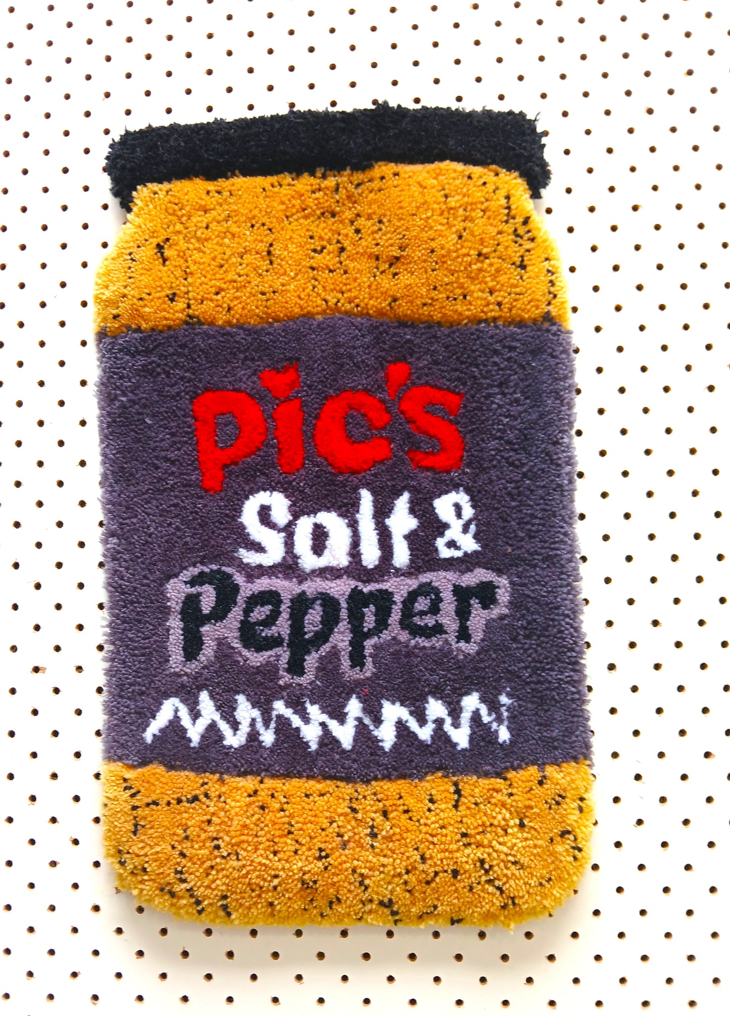 Pic's Peanut Butter fluffy wall art (salt & pepper)